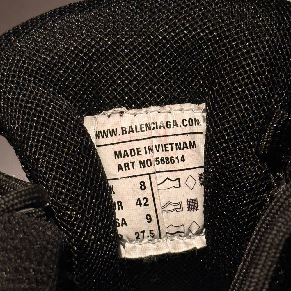 Balenciaga Men's Red and Black Athletic Shoes size 9 - Picture 7 of 7